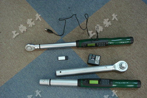 連電腦數顯扭力扳手