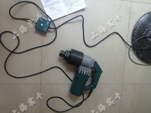 電動定扭力扳手圖片