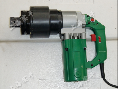 電動定扭力扳手